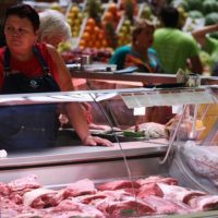 Россия с 21 октября ввела запрет на ввоз мясной продукции из стран Евросоюза