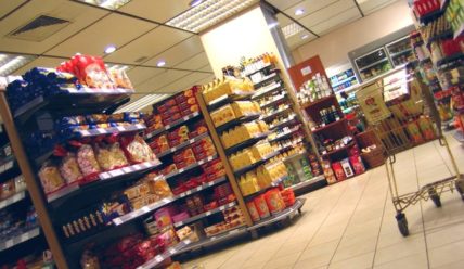 Продавцы обещают повышение цен на продукты в розничных сетях на 15%