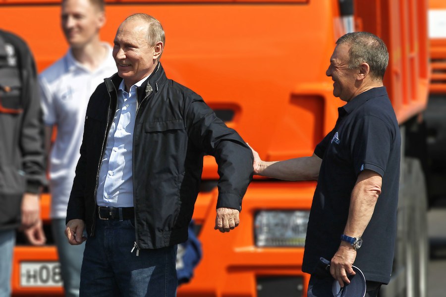 Путин и Ротенберг на крымском мосту